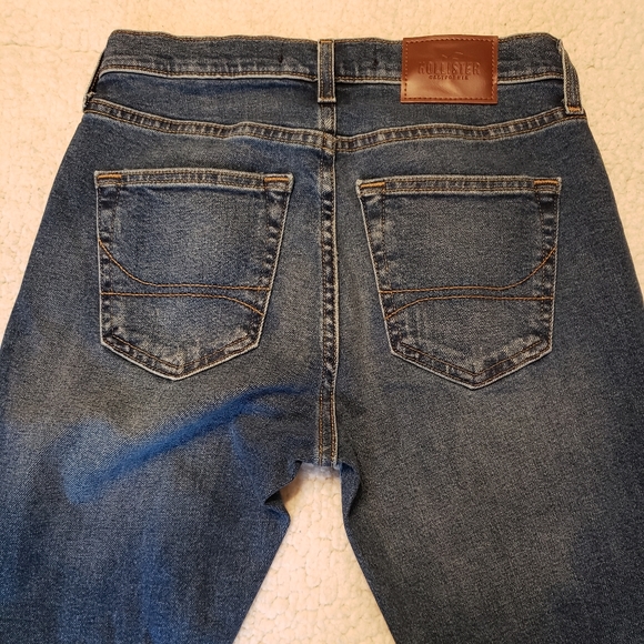 NWOT!! Hollister Dad Jeans Epic Flex - Picture 10 of 10